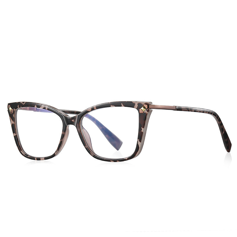 Pyramid Rivet Cat Eye Blue Light Blocking Glasses in Amber Grey Tortoiseshell